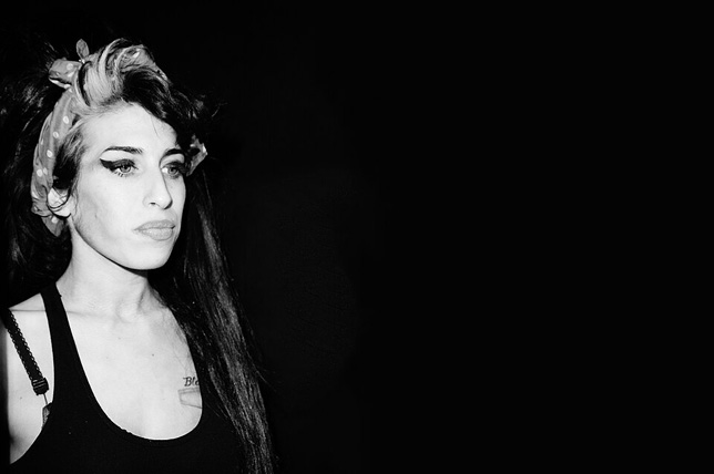 Amy Winehouse (1983-2011) brit énekesnő (Fotó: Wikimedia/Flickr/eddievanderwalt)