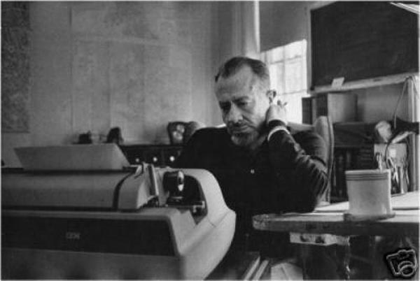 John Steinbeck (fotó: pinterest.com)