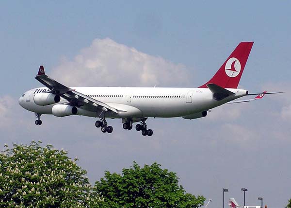 Turkish Airlines - Airbus A340-300