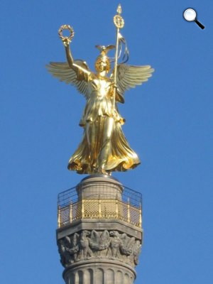Újból látogatható a berlini Győzelmi oszlop (MTI Fotó: Dorogman László)