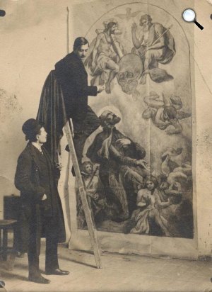 Gebauer Ernő művészállványon dolgozik