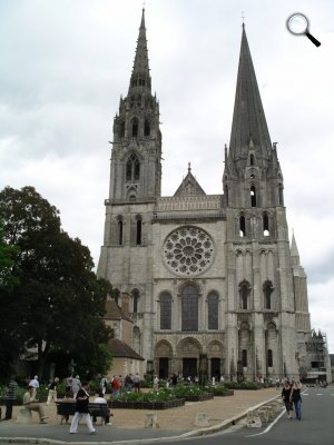 Chartres-i katedrális (Fotó: Trebuchet)
