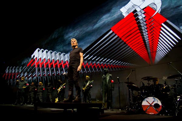 Roger Waters, The Wall Life