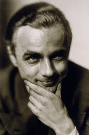 Erich Kästner, 1930 (fotó: coins-bloc.com)