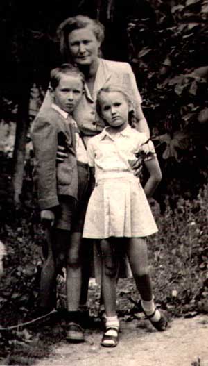 Kosáryné Réz Lola, 1950