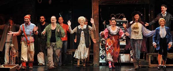 A padlás, Vígszínház