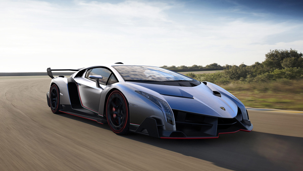 Lamborghini Veneno (Forrás: lamborghini.com)