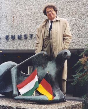 Konrád György, Berlini Műveszeti Akademia (Forrás: konradgyorgy.hu)