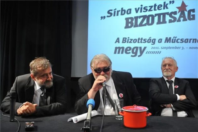 Bizottság a  Műcsarnokba költözik (MTI Fotó)