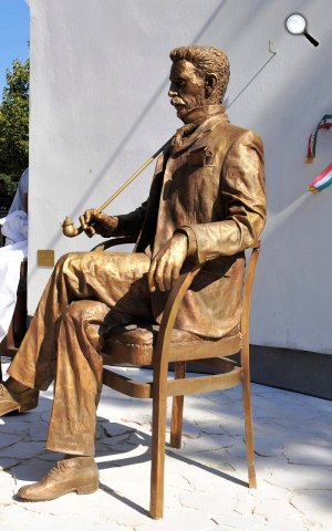  Kligl Sándor : Gárdonyi Géza szobor (MTI Fotó: Soós Lajos)