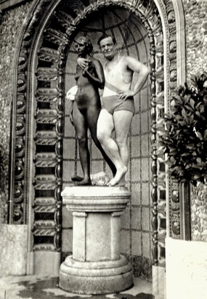 Karinthy Frigyes a Gellért fürdőben, 1929 (Fotó: PIM)