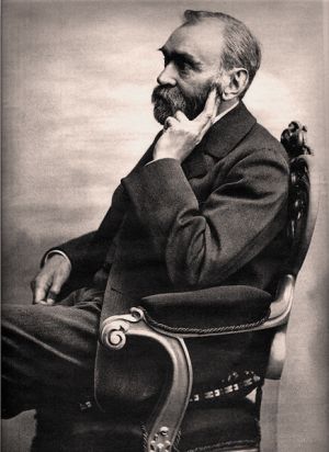 Alfred Nobel (Forrás: Wikipédia)