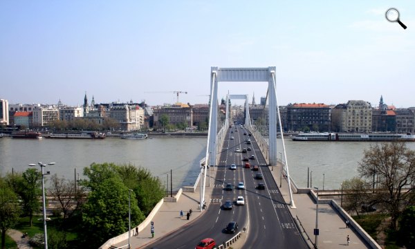 Budapest, Erzsébet híd (Fotó: Karelj)