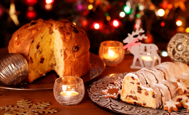 panettone és Stollen (gyümölcskenyér)  (fotó: Flickr.com)