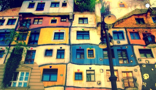 Hundertwasser-ház, Bécs (fotó: deliverysushi)