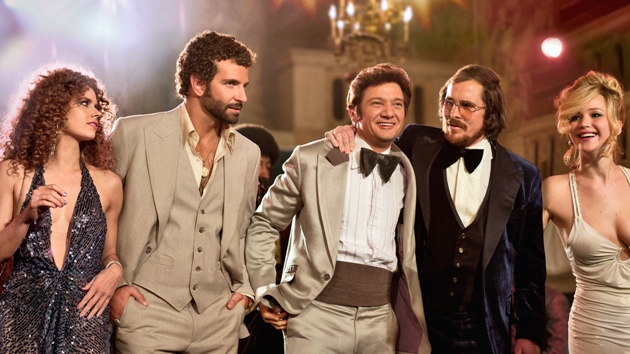 Amerikai botrány, Christian Bale, Amy Adams, Bradley Cooper, Jeremy Renner, Jennifer Lawrence  (fotó: Intercom)
