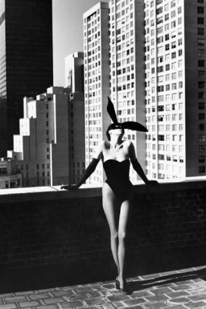 Helmut Newton : Elsa Peretti (fotó: Helmut Newton Estate)