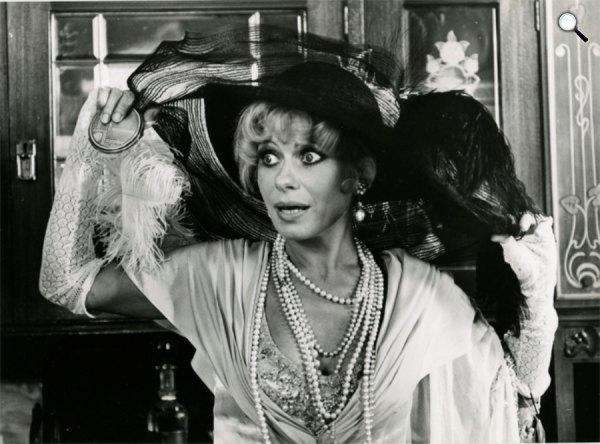 Esztergályos Cecília a Vőlegény című filmben, 1982 (fotó: Inkey Alice, Noran Libro Kiadó)