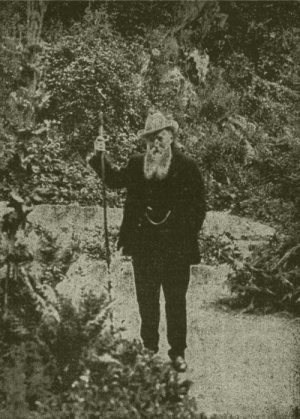 Herman Ottó kertjében (fotó: OSZK)