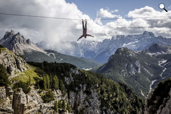 Mohai Balázs-MTI/MTVA - a Highline című sorozatból, amely első helyezést nyert a 32. Magyar Sajtófotó Pályázat sport (sorozat) kategóriájában