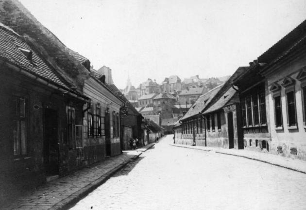 Budapest II., Fazekas utca a Batthyány utca felé nézve, 1914 (Fotó: @Fortepan)