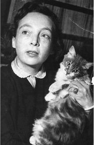 Marguerite Duras macskával (Fotó: listal.com)