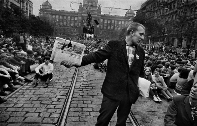 Csehszlovákia, Prága, 1968. augusztus (Fotó: magnumphotos.com)