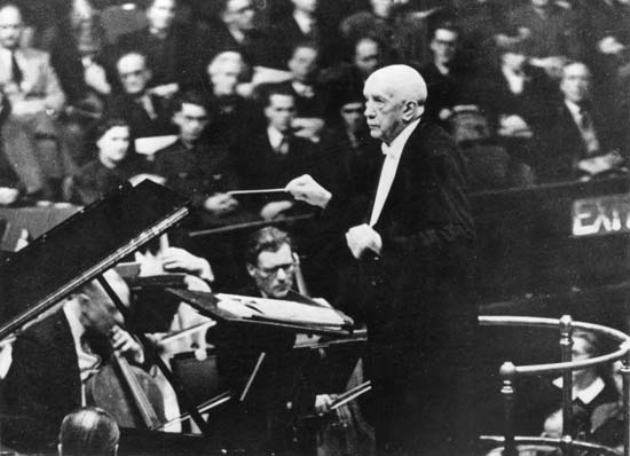 Richard Strauss dirigál (Fotó: Wikipédia)