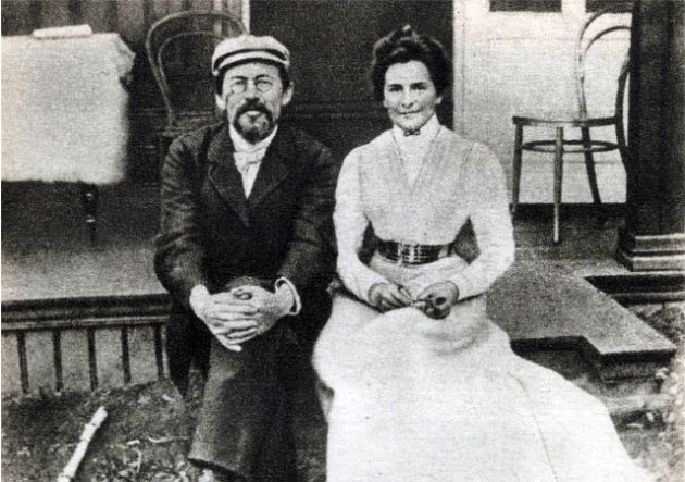 Anton Csehov és felesége, Olga Knipper, 1901 (Fotó: Listal.com)