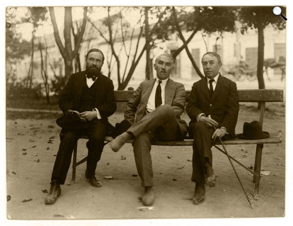 Juhász Gyula, Móra Ferenc és Réti Ödön, 1924, Makó (Fotó: Homonnai Nándor/OSZK)
