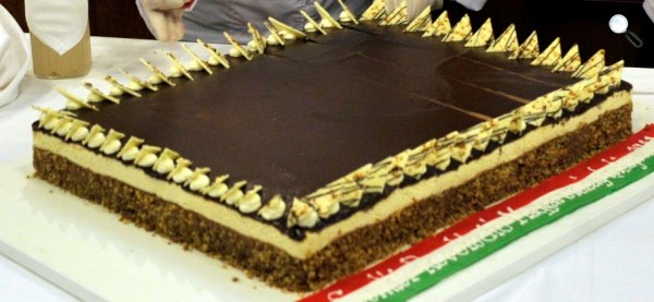 Magyarország tortája, Somlói revolúció (MTI Fotó: Kovács Attila)