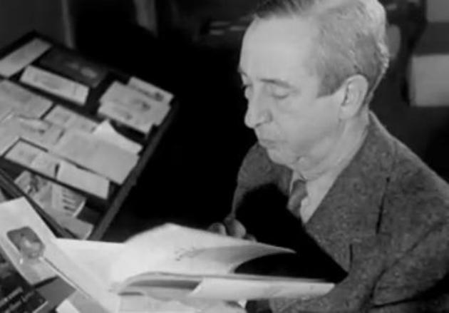 Bölöni György a Szikra Kiadó második könyvkiállításán és könyvvásárán 1947. decemberében Bölöni György a Szikra Kiadó második könyvkiállításán és könyvvásárán 1947 decemberében (Fotó: OSZK)