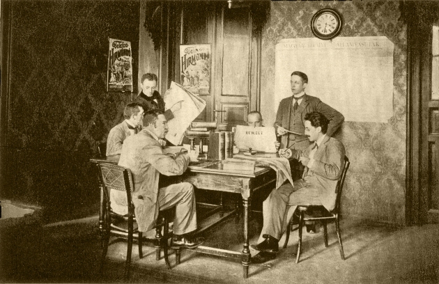 "Telefon Hirmondó" riporterek (Fotó: Wikipédia)