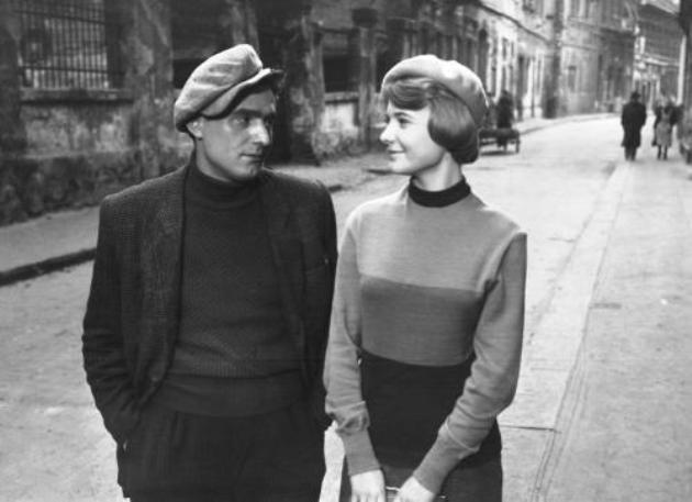 Avar István és Törőcsik Mari a Vasvirág című filmben (Fotó: filmkultura.hu)