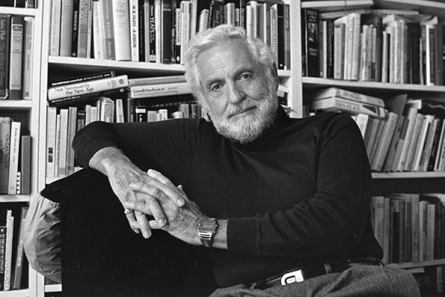 Carl Djerassi, a fogamzásgátló tabletta egyik feltalálója (Fotó: Youtube)