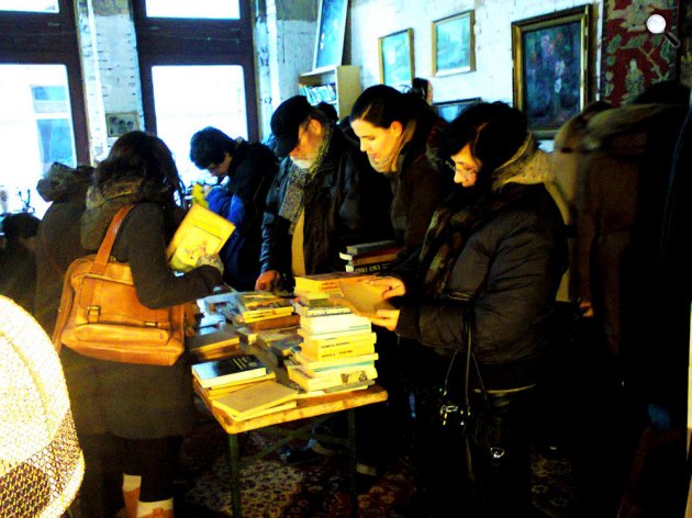 Gozsdu Antik Market könyvgaleri