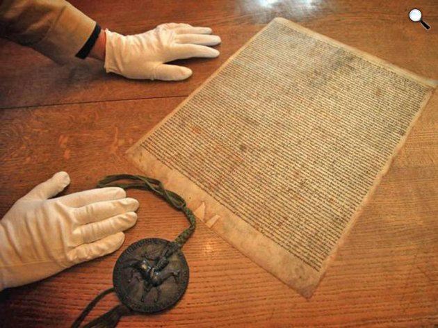 Magna Carta, c. 1300 (Fotó: Independent)