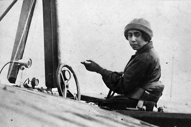 Steinschneider Lilly az első magyar pilótanő 1930 előtt (Fotó: Pesti Napló/Wikipédia)
