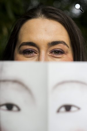 Szabó T. Anna Kyoko József Attila-díjas író, költő 2015-ben (MTI Fotó: Balogh Zoltán)