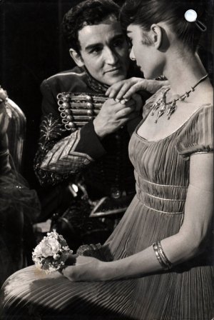  King Vidor: Háború és béke, Audrey Hepburn és Vittorio Gassman, 1956 (Fotó: Listal.com)