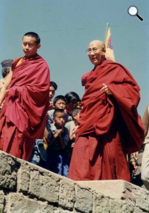 Tendzin Gyaco, a dalai láma, Dharamsala, 1994 (Fotó: john Hill)