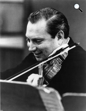 Isaac Stern hegedűművész, 1963 (Fotó: Listal.com)
