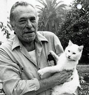Charles Bukowski író a macskájával (Fotó: Listal.com)
