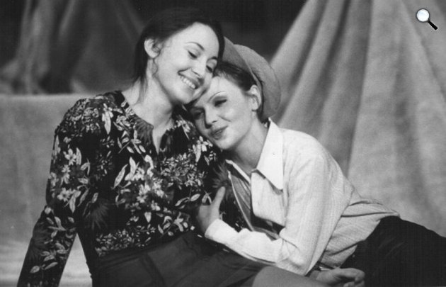 Ahogy tetszik, Molnár Piroska és Pogány Judit, Kaposvár, 1974 (Fotó: OSZK)