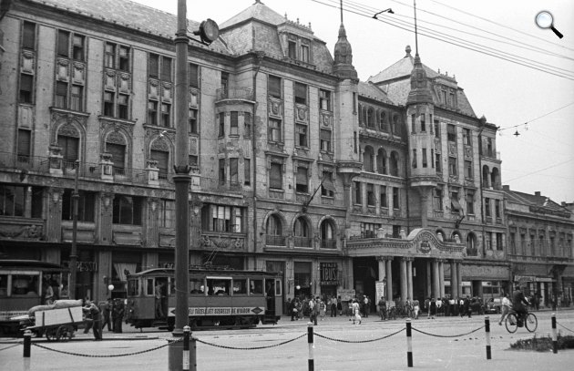 Aranybika Szálló, Debrecen, 1973 (Fotó: Fortepan)