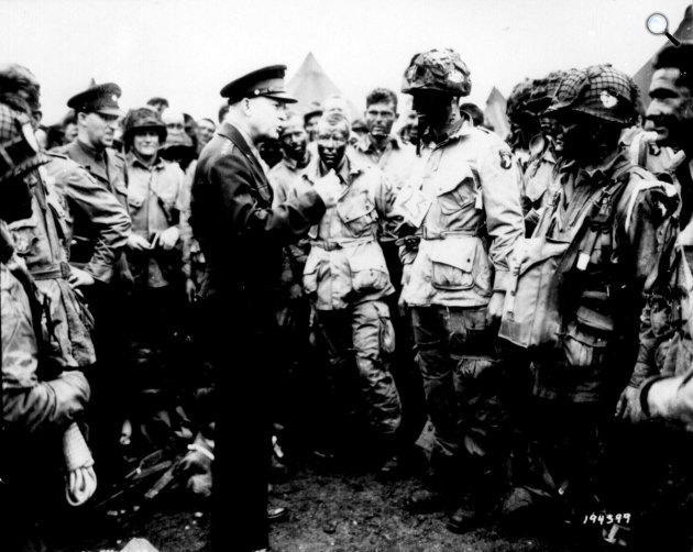 Dwight D. Eisenhower, a szövetséges haderő európai főparancsnoka 1944. június 6-i normandiai partraszálláskor (Fotó: Wikipédia)