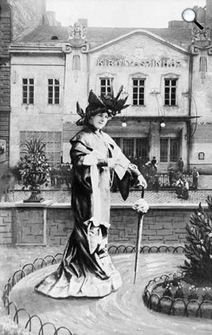 A Király Színház és legnépszerűbb művésznője, Fedák Sári. Az operettszínház 1903. november 6-án nyílt meg. (Fotó: A magyar színház/OSZK)