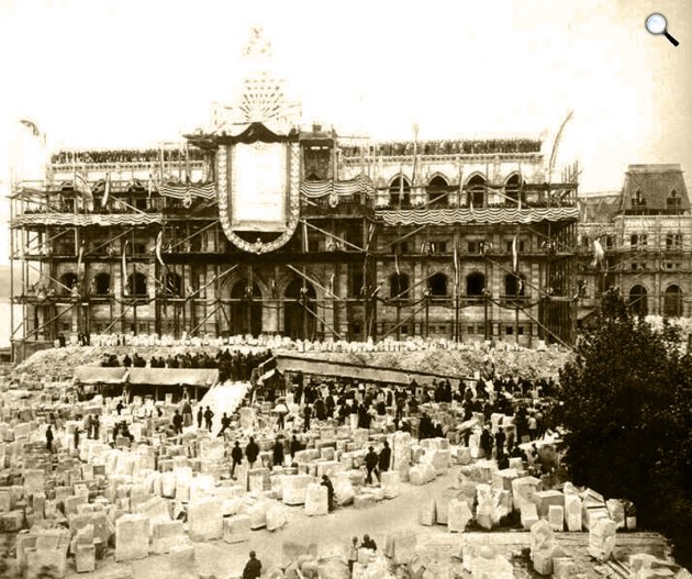 Országház, bokrétaünnep, 1894. május 5. (Fotó: OSZK)