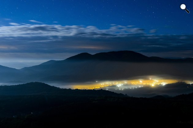 Somoskőújfalu és a Karancs-hegység 2015. október 21-én. (MTI Fotó: Komka Péter)