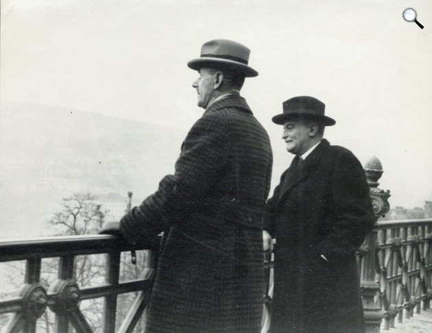 Thomas Mann és Hatvany Lajos Budapesten, 1935 (Fotó: PIM/Europeana)